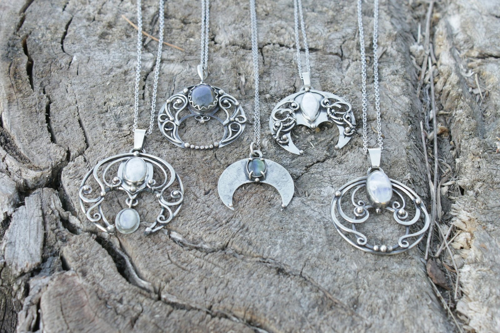 Silver Price Climbs to Highest Level Since 2011